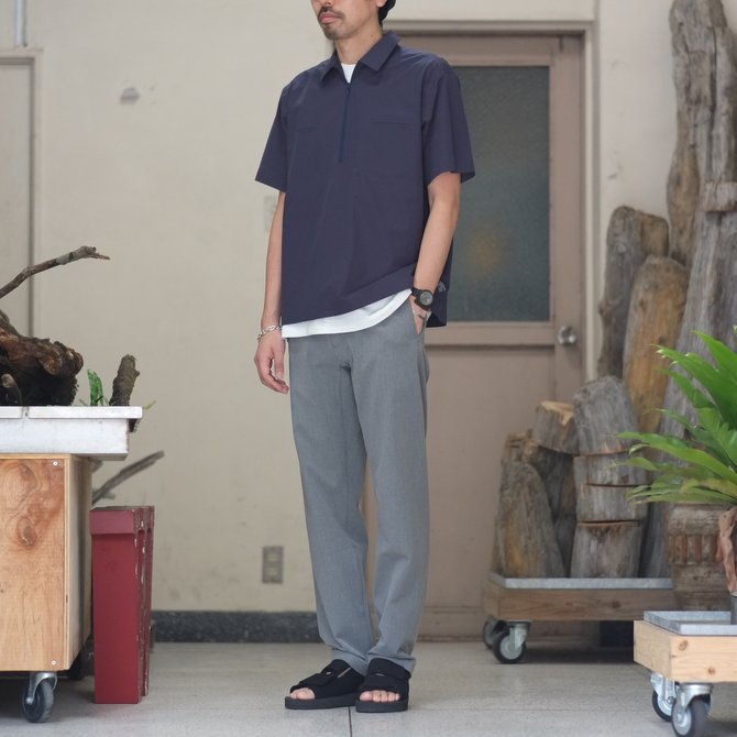 【30% off SALE】【2018 SS】 DESCENTE PAUSE(デサント ポーズ)/ HALF ZIP P/O SHIRT -NAVY- DLMLJC20(10)
