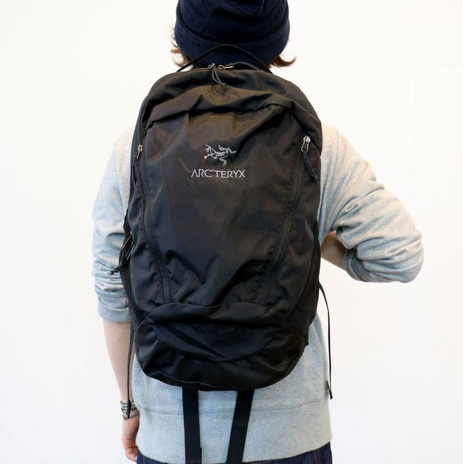 ARC'TERYX(アークテリクス) Mantis 26L Daypack -BLACK-(1)