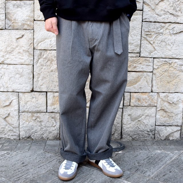 【2020】Graphpaper(グラフペーパー)/ COLORFAST DENIM BELTED PANTS -GRAY- #GM201-40096B(1)