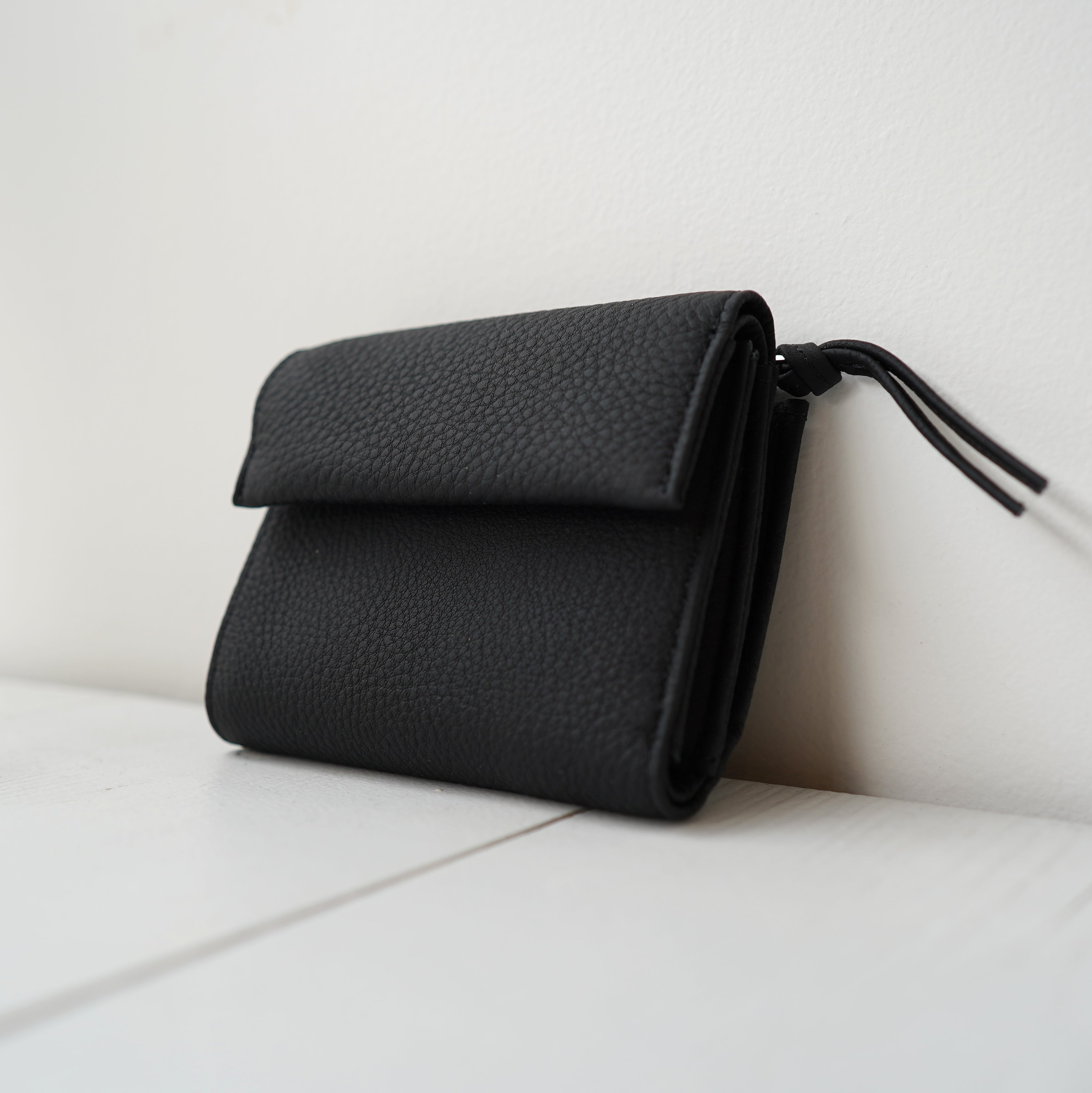 ERA. (イーラ) / BUBBLE CALF ROUND MINI WALLET -3色展開- #L001(1)
