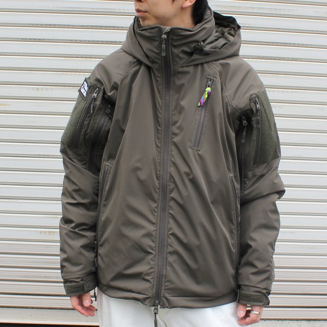 is-ness(イズネス)/ ×Abu Garcia CLOUD PADDING JACKET -OLIVE- #21AAB-0001(1)