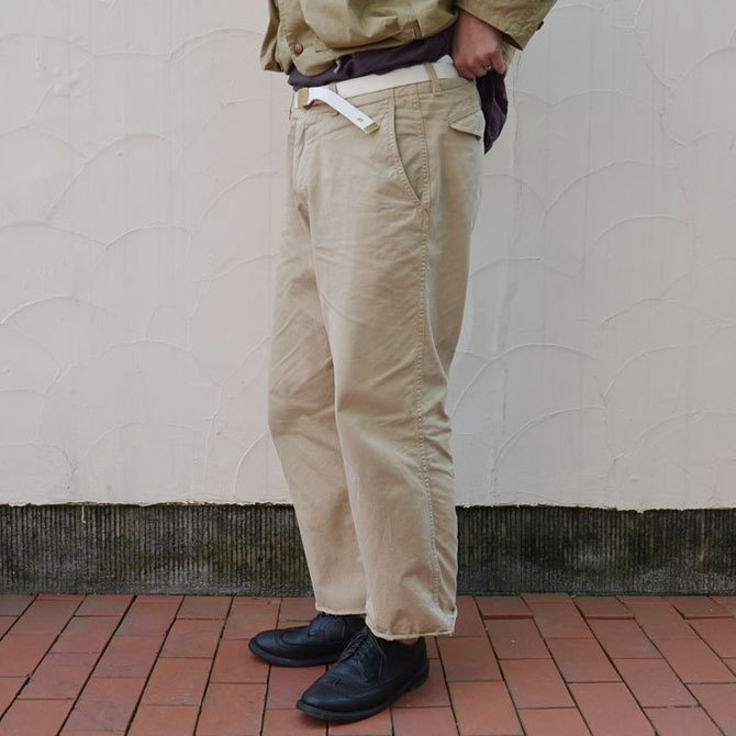 MASTER&Co.(}X^[AhR[) CUTOFF CHINO PANTS with BELT -(82)BEIGE-(2)