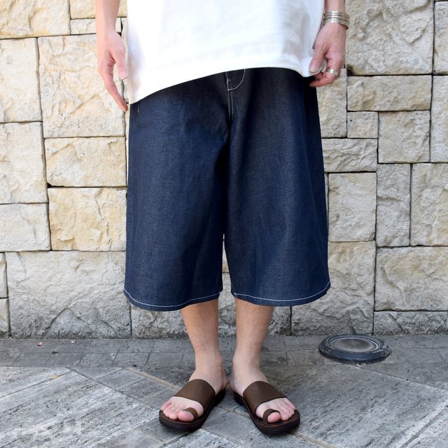 【2020 SS】CAMIEL FORTGENS(カミエル フォートゲンス)/ 2/3 DENIM SHORTS -DARK BLUE- #090504(2)