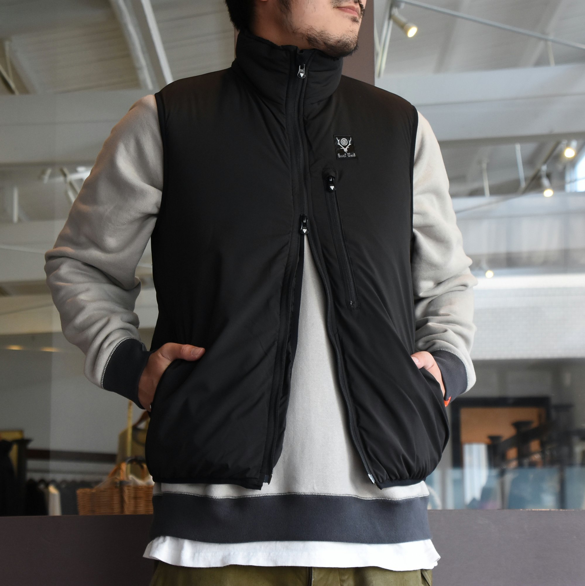 South2 West8(サウスツーウエストエイト)Insulator Vest-Peach Skin-BLACK- #HM813(2)