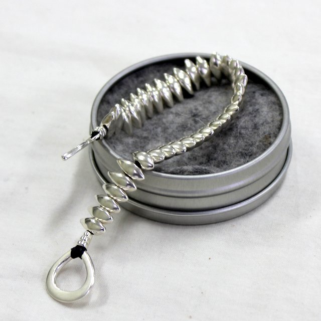 JILL PLATNER(ƒWƒ‹ ƒvƒ‰ƒbƒgƒi[)/ POMEGRANATE SEED BRACELET -BLACK- #B-0336(2)