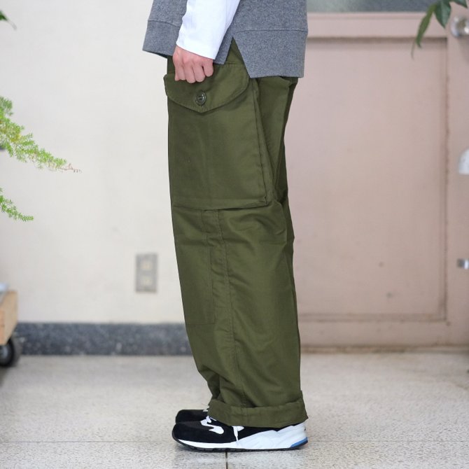 Dead Stock(デッドストック) / Canadian ARMY Wind Over Pants -ARMY GREEN-(3)