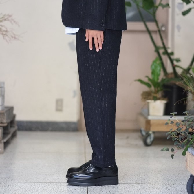 【30% OFF SALE】Graphpaper(グラフペーパー) / Waterproof Jersey Tapered Slack -NAVY- GM173-4002(3)