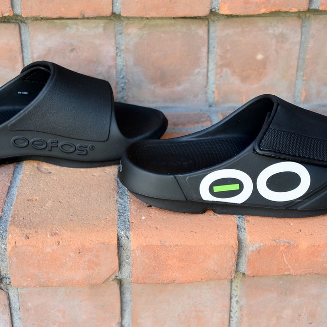 OOFOS-OOAHH SPORT FLEX UNISEX-BLACK/WHITE-(3)