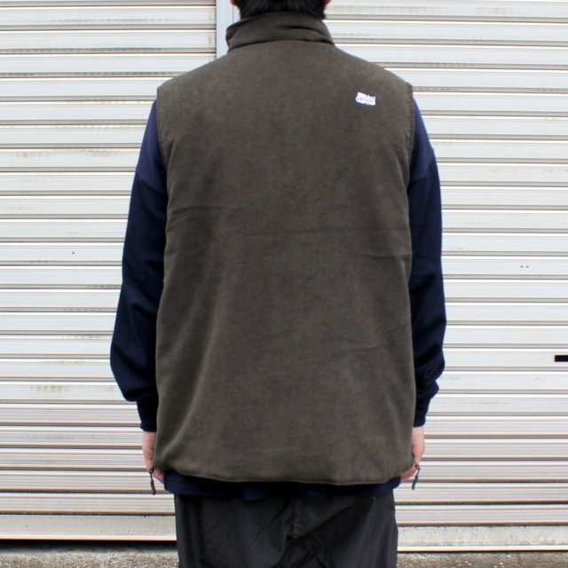 is-ness(イズネス)/ ×Abu Garcia M909 CORDUROY PADDING VEST -OLIVE- #21AAB-0004(3)