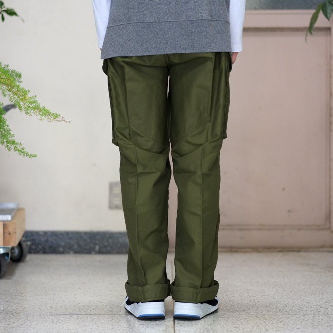 Dead Stock(デッドストック) / Canadian ARMY Wind Over Pants -ARMY GREEN-(4)