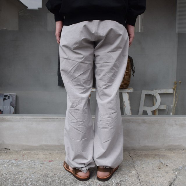 AURALEE(オーラリー)/ WASHED FINX RIPSTOP CHAMBRAY FIELD PANTS(4)