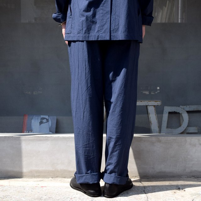 FRANK LEDER(フランクリーダー)/ TRIPLE WASHED THIN COTTON DRAWSTRING TROUSERS -NAVY- #0913090(4)