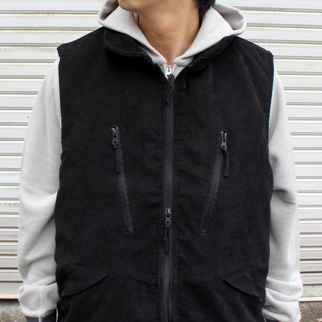 is-ness(イズネス)/ ×Abu Garcia M909 CORDUROY PADDING VEST -BLACK- #21AAB-0004(4)