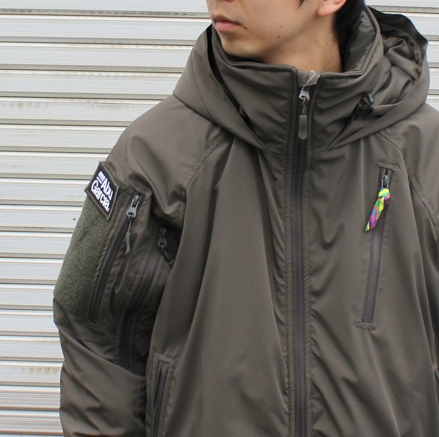 is-ness(イズネス)/ ×Abu Garcia CLOUD PADDING JACKET -OLIVE- #21AAB-0001(4)