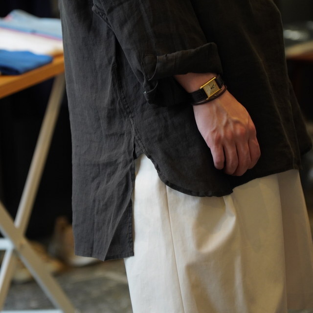 【25SS】MAATEE&SONS(マーティーアンドサンズ)/ ドS LINEN PULLOVER シャツ -SUMI,TAKESUMI- #MT5103-0618(4)