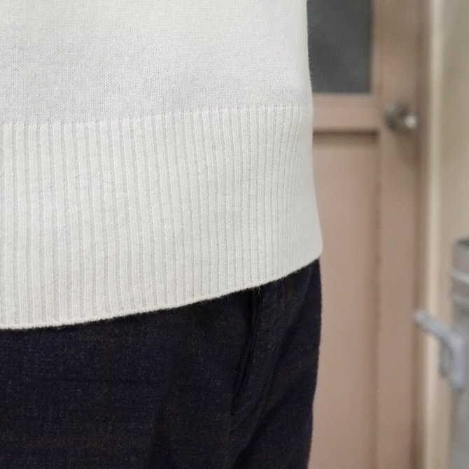 KENNETH FIELD (ケネスフィールド) ROLL NECK KNIT -WHITE-(5)