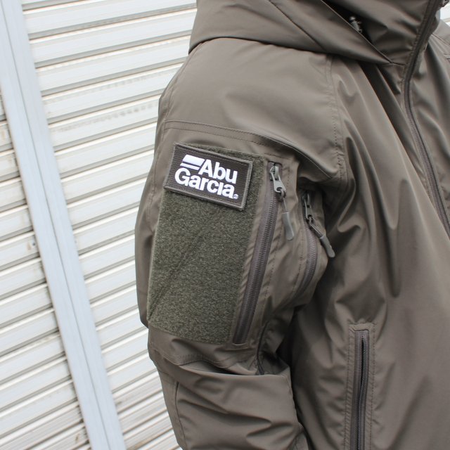 is-ness(イズネス)/ ×Abu Garcia CLOUD PADDING JACKET -OLIVE- #21AAB-0001(5)