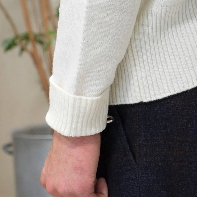 KENNETH FIELD (ケネスフィールド) ROLL NECK KNIT -WHITE-(6)