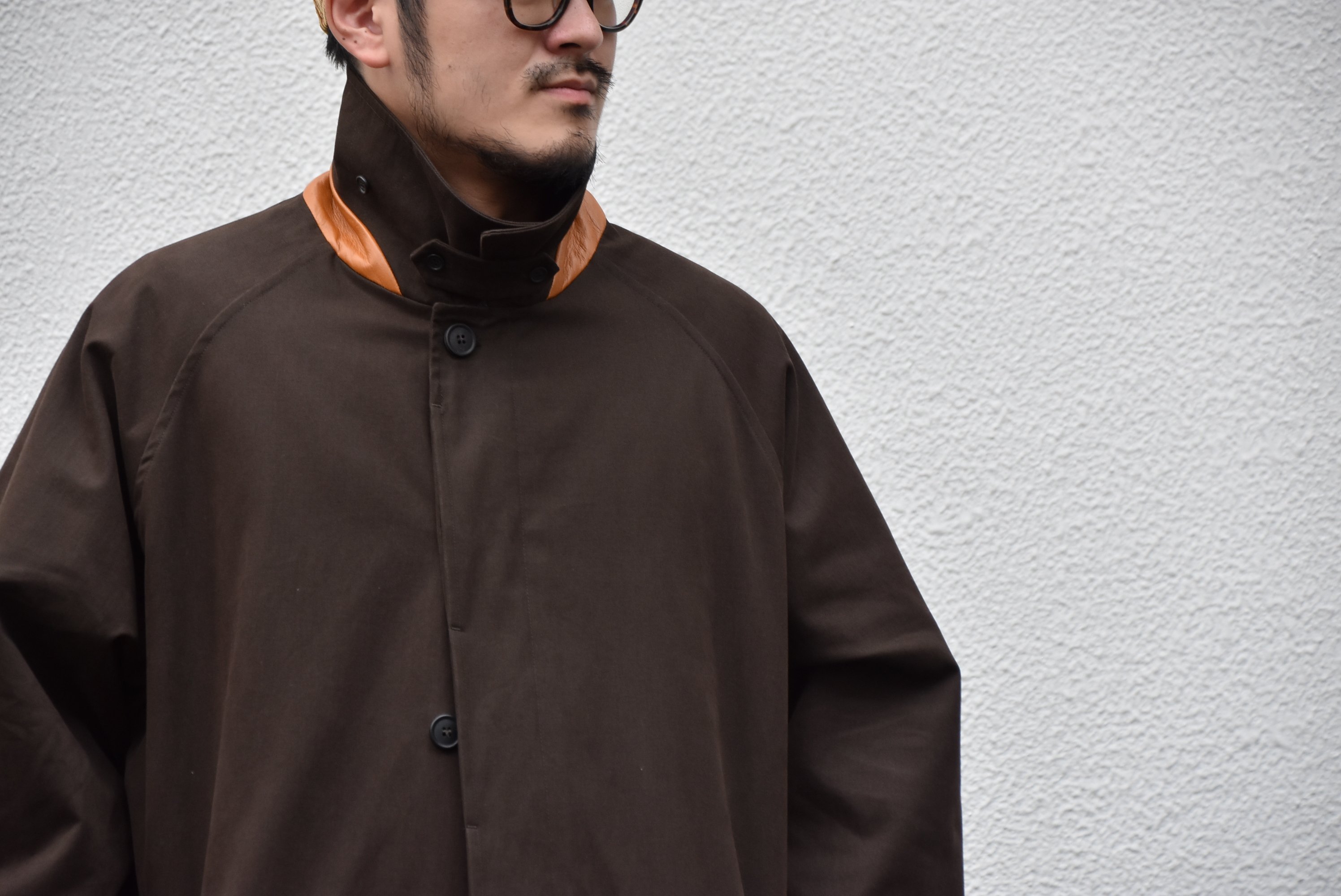 Cristaseya(クリスタセヤ)/ COTTON OVERSIZED TRENCH WITH LEATHER PATCH -BROWN- #01KA-CO-BR(6)