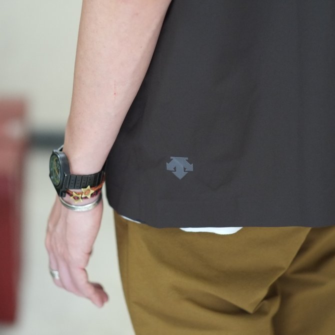 【30% off SALE】【2018 SS】 DESCENTE PAUSE(デサント ポーズ)/ HALF ZIP P/O SHIRT -SBLK- DLMLJC20(8)