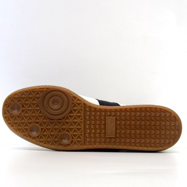 REPRODUCTION OF FOUND for Graphpaper GERMAN MILITARY TRAINER -WH×BLK- #GU201-90173(8)