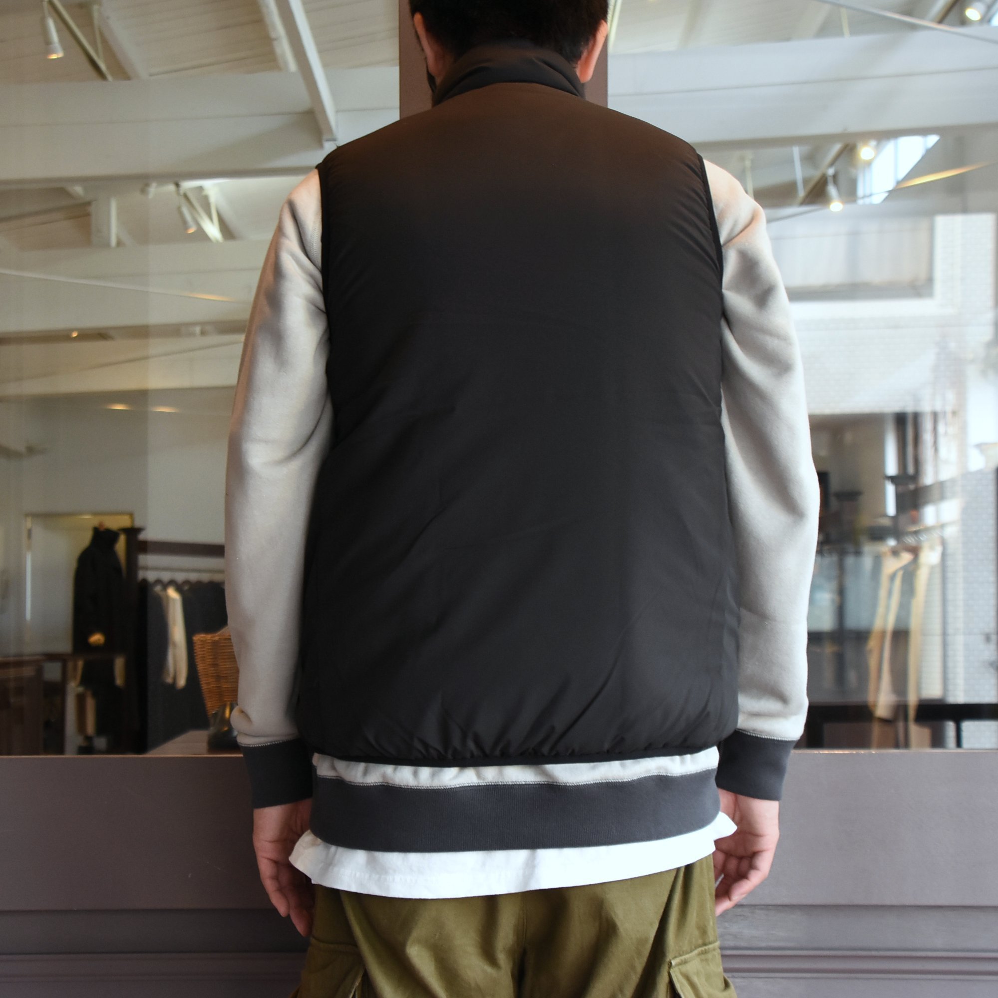 South2 West8(サウスツーウエストエイト)Insulator Vest-Peach Skin-BLACK- #HM813(8)