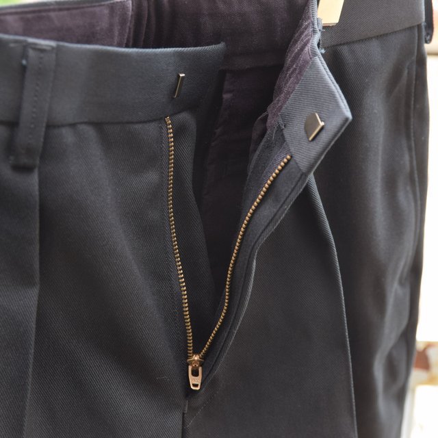 BROWN by 2-tacs (ブラウンバイツータックス)/ Straight slacks -NAVY- B25-P005(8)