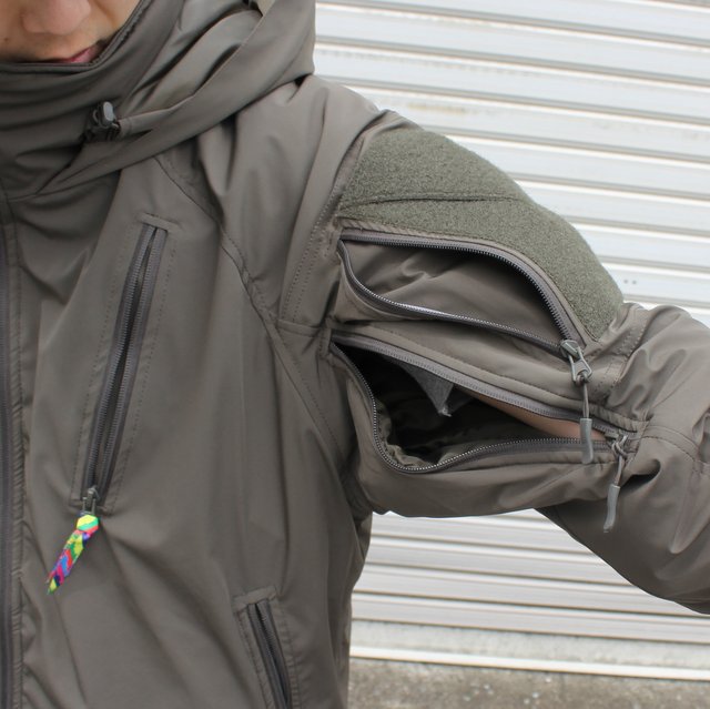 is-ness(イズネス)/ ×Abu Garcia CLOUD PADDING JACKET -OLIVE- #21AAB-0001(8)