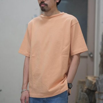blurhms(ブラームス) / Heavyweight & Soft Loose fit Boat Neck Tee  -Apricot-  BHS-RKSS18002