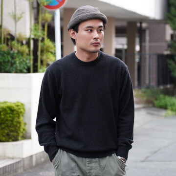 y25AWzBATONER(ogi\) / INNOCENT CASHMERE CREW NECK - MELANGE BLACK- #BN-FE-004