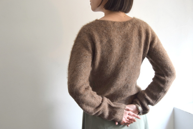 【40%OFF SALE】Bilitis dix-sept ans(ビリティス・ディセッタン)Baby Alpaca Pullover (2色展開)(10)
