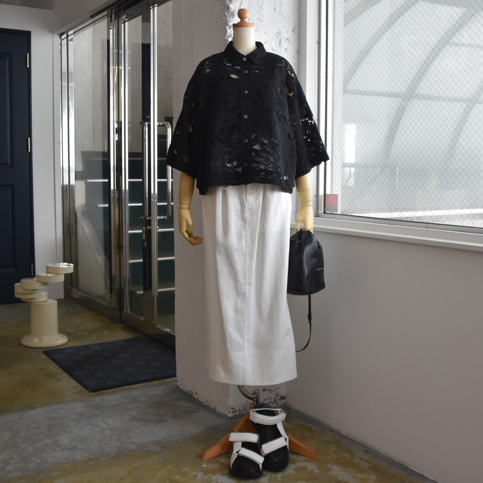 SACRA (サクラ) / LEAF RASCHEL LACE CROPPED SHIRT【2色展開】 #125214071-AA(13)