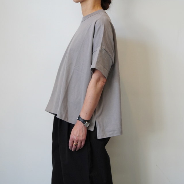 TRAVAIL MANUEL(トラバイユマニュアル) クラシック天竺 スリットT #2014-51(15)
