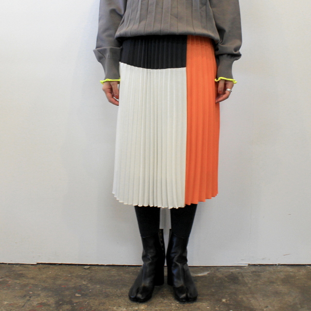 Graphpaper(グラフペーパー)【20 AW】Satin Block Pleats Skirt_GL203-40005【K】(1)