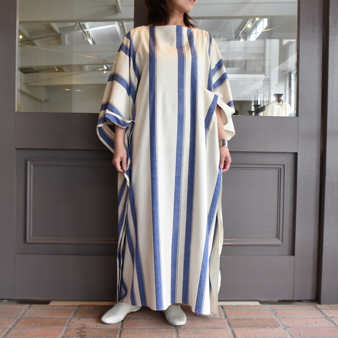 CristaSeya(クリスタセヤ)/ LIGHT COTTON OVERSIZED CAFTAN (WHITE / BLUE STRIPE) #07DA-C-BS(2)