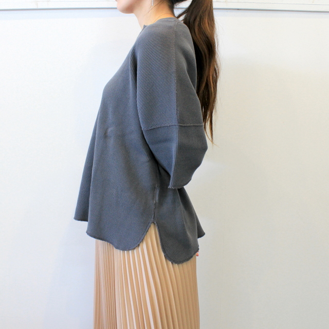 Graphpaper(グラフペーパー)【20 SS】Waffle S/S Slit Neck Tee(2色展開)_GL201-70130B【K】(2)