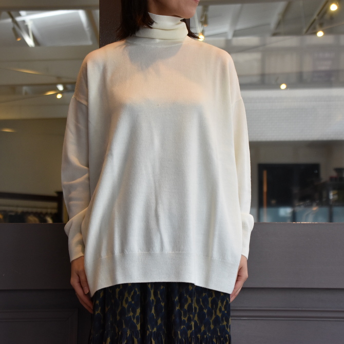 SACRA (サクラ) / SUPER FINE MERINO TOP (3色展開)(2)