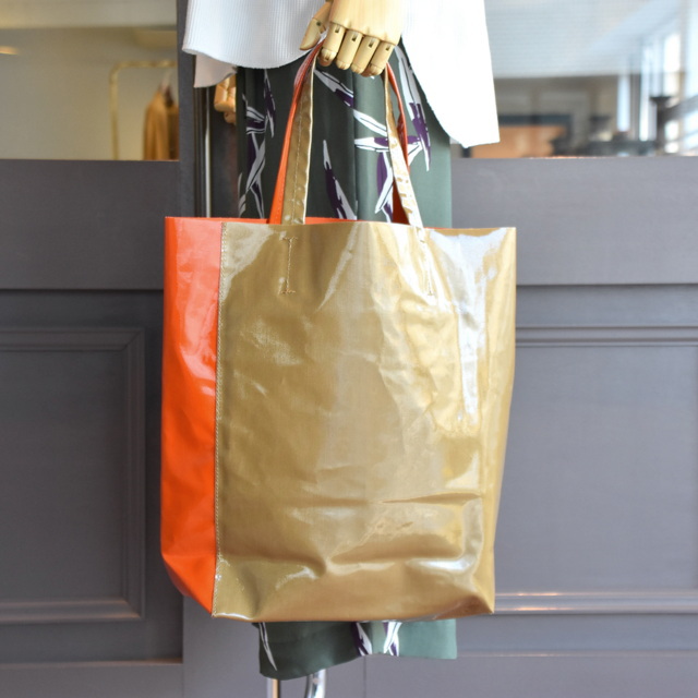 SACRA (ƒTƒNƒ‰) / PVC CANVAS TOTE (2F“WŠJ)(2)