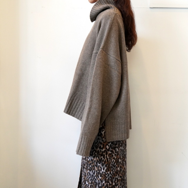SEEALL (ƒV[ƒI[ƒ‹)OVERSIZED HIGHNECK SWEATER #SAU31KJ683(2)