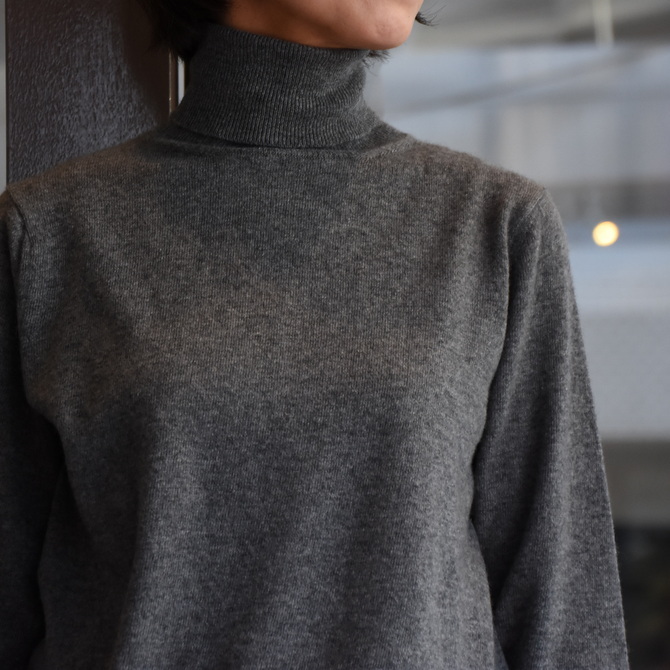 YAECA(ヤエカ) 12G CASHMERE ニットタートルネック #09257(3)