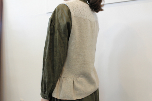 GASA*(ガサ) 雪を纏う レースニットベスト_13213-13406【K】(3)