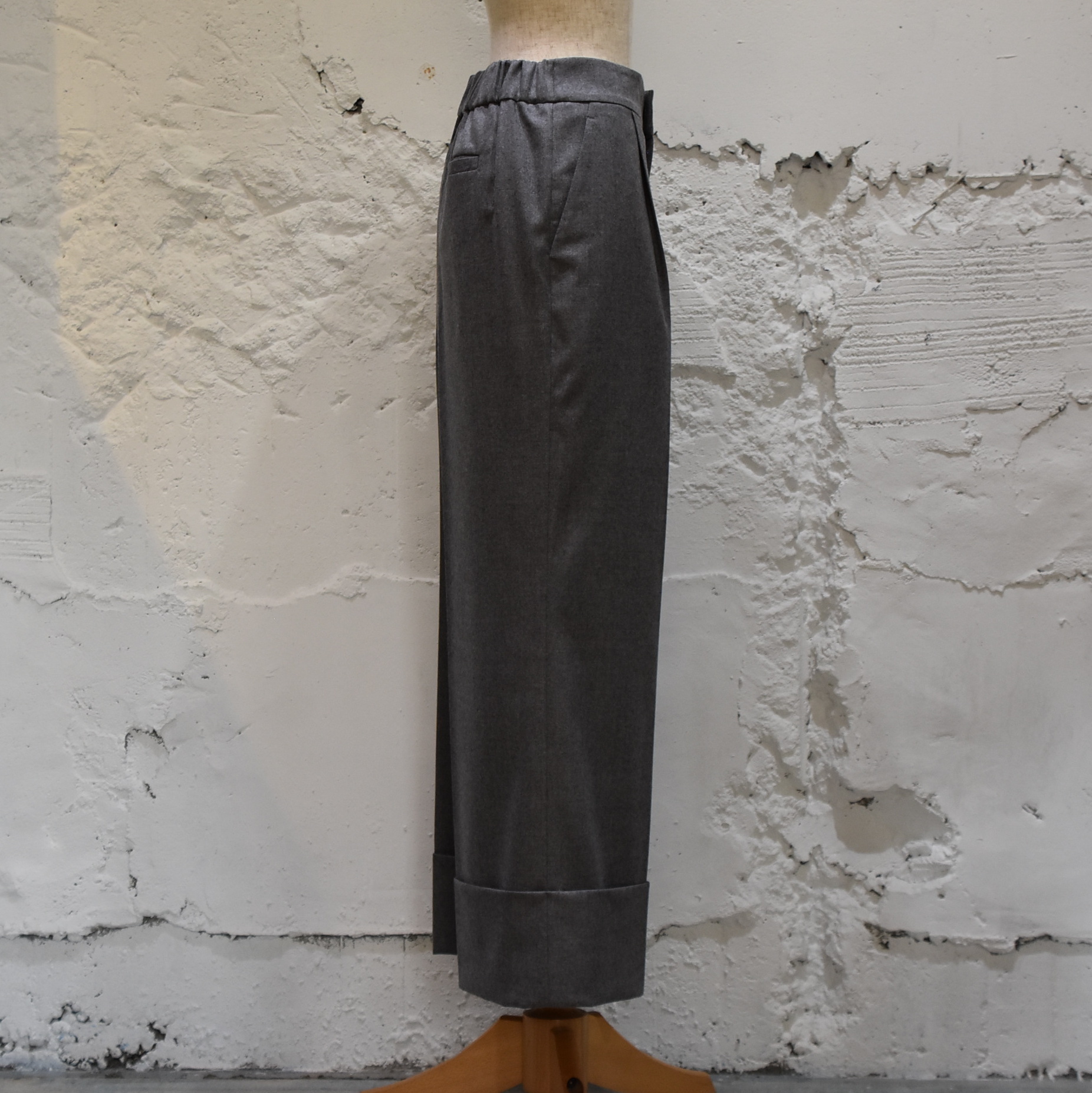 SACRA (TN) / SUPER FINE FLANNEL PANTS(3)
