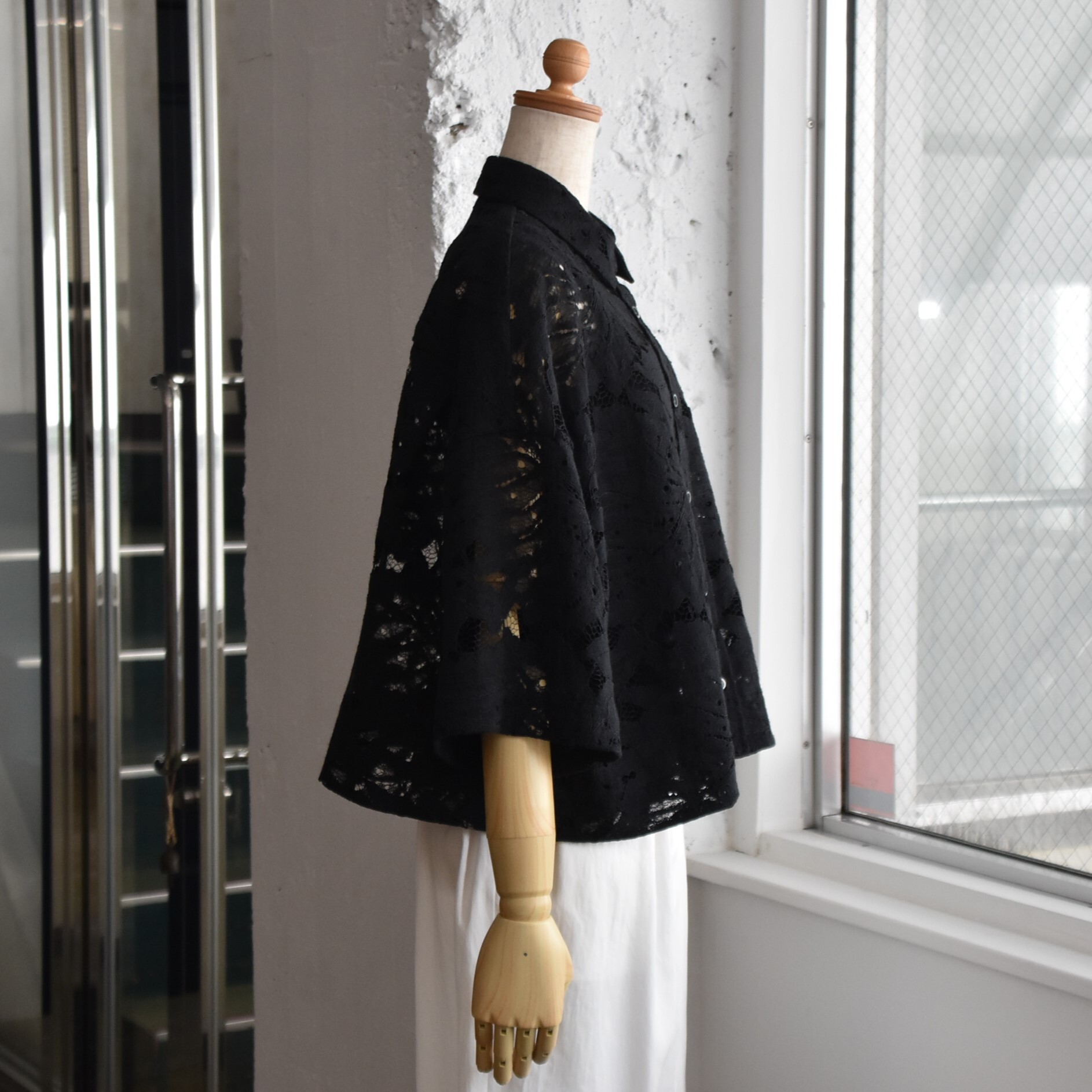 SACRA (サクラ) / LEAF RASCHEL LACE CROPPED SHIRT【2色展開】 #125214071-AA(3)