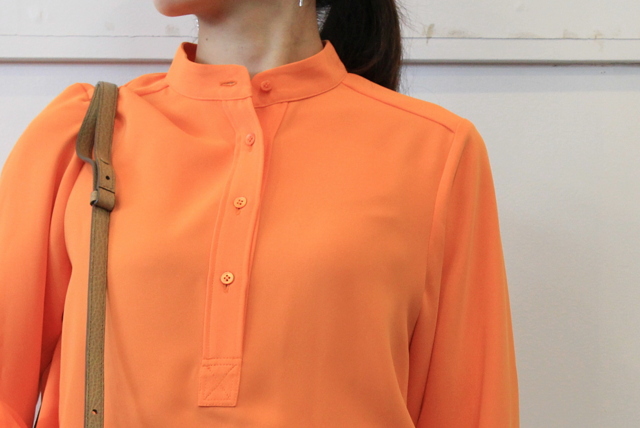 【30% off sale】(グラフペーパー)【20 AW】Satin Band Collar Blouse (ORANGE)_GL203-50034【K】(4)