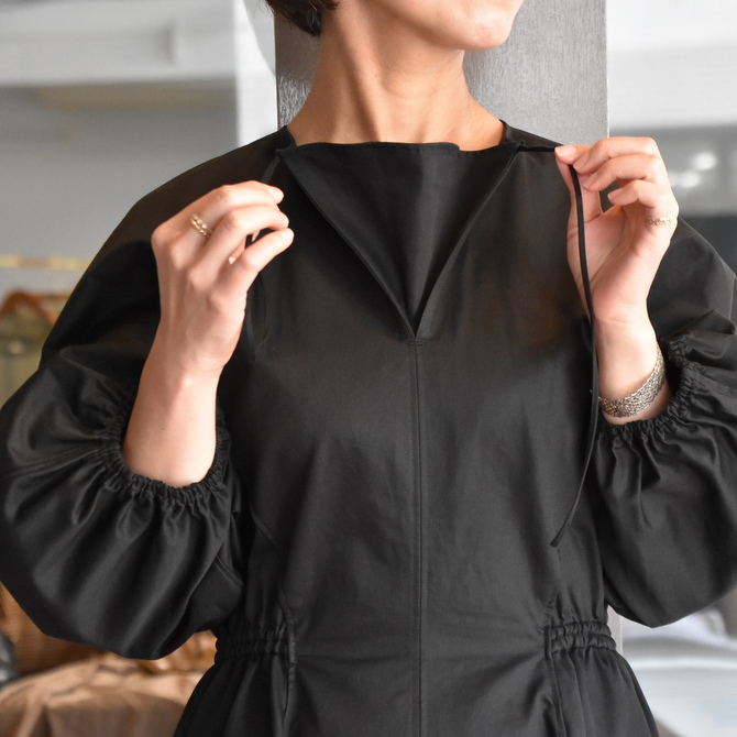 TENNE HANDCRAFTED MODERN(テン ハンドクラフテッドモダン) VOLUME SLEEVE DRESS #0014DR(4)