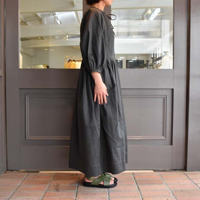TENNE HANDCRAFTED MODERN(テン ハンドクラフテッドモダン) ROUND TUCK ONE-PIECE #0020(4)