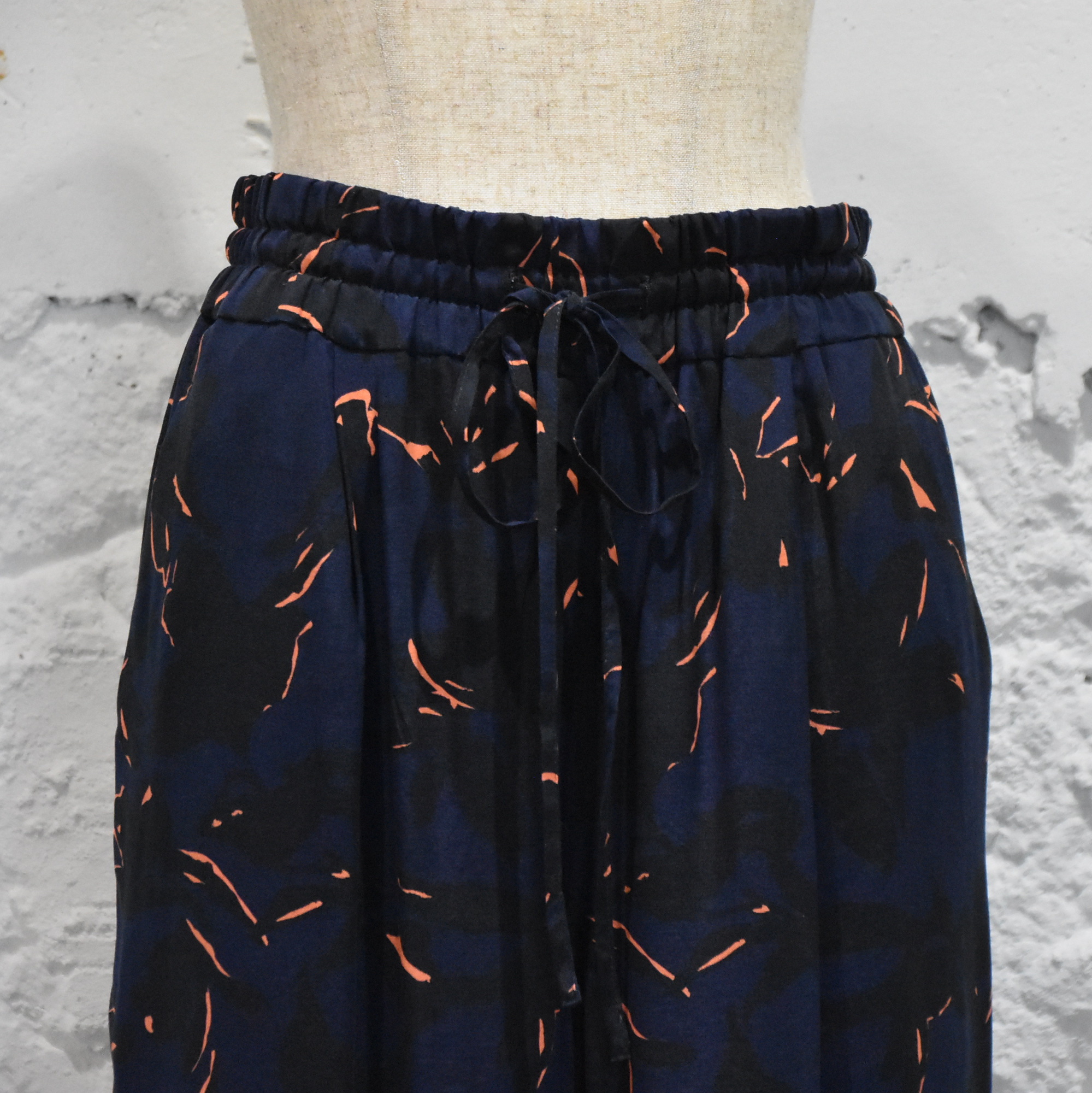 SACRA (TN) / SHADOW FLOWER PANTS(4)