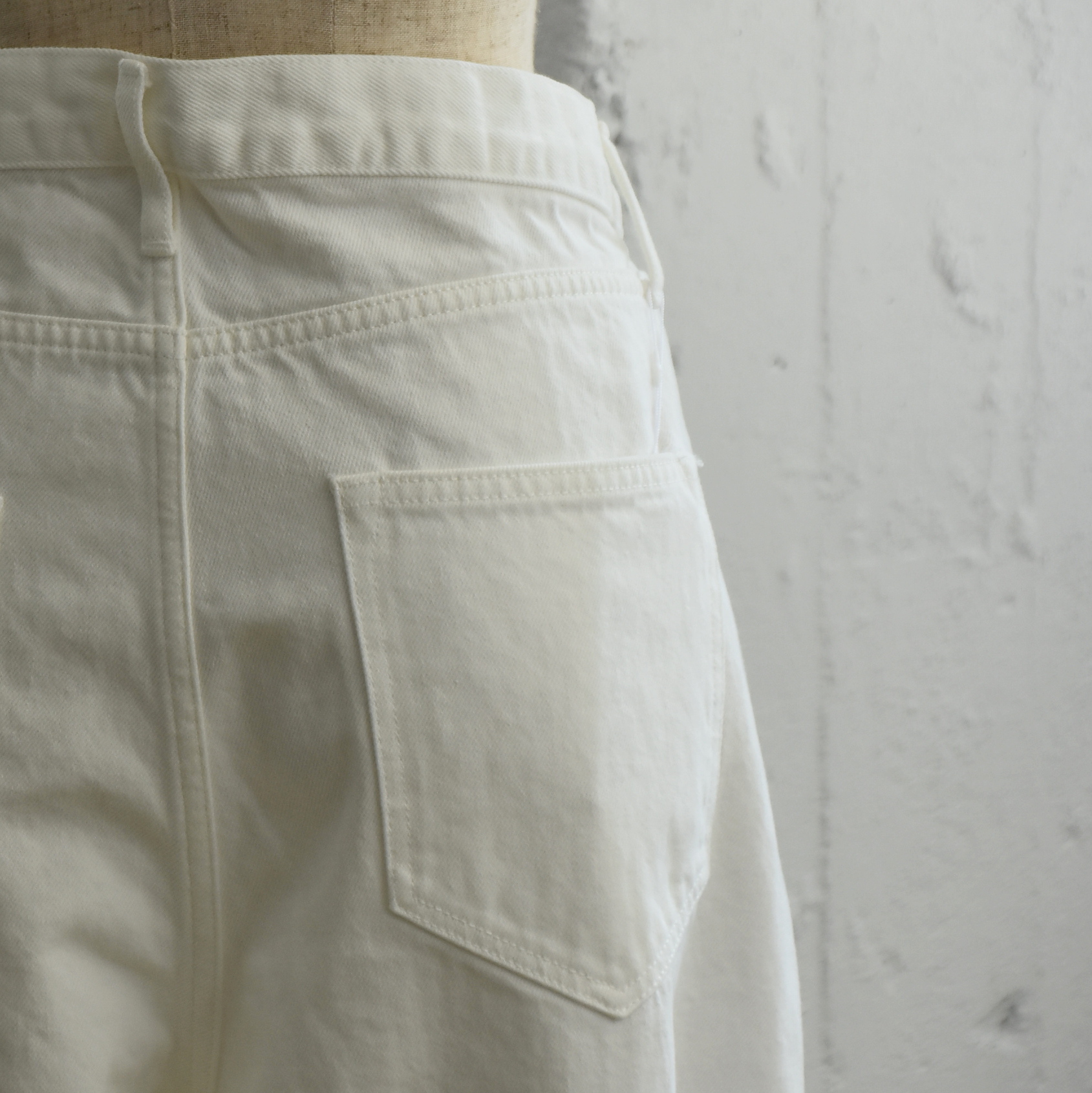 SACRA (ƒTƒNƒ‰) / VINTAGE WHITE DENIM PANTS #123522111-AA(4)