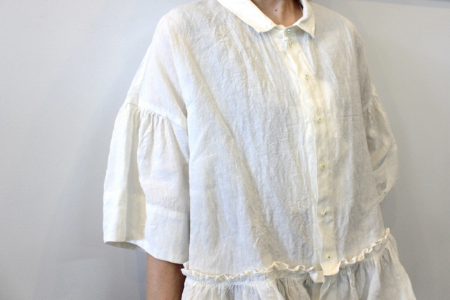 GASA*(ガサ) 【20AW】木々の並ぶ風景 Gathered hem blouse_13201-01107【K】(5)