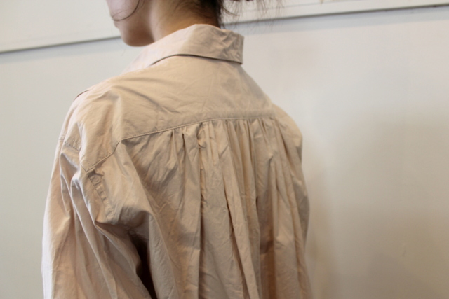 TOUJOURS(トゥジュー)【21SS】Half Sleeve Ruffled Cuffs Pin Tuck Shirt_SM34CS01【K】(8)